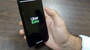 Lire la suite à propos de l’article Uber eats s’installe à Bergerac