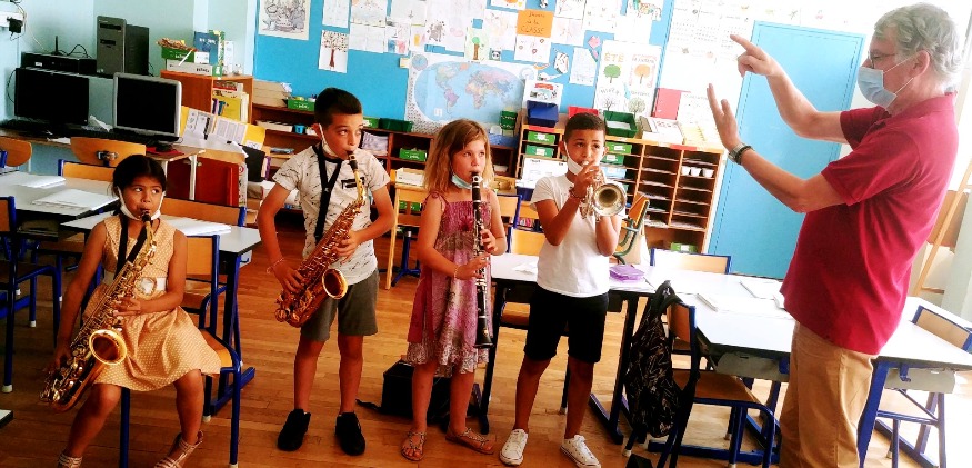 You are currently viewing Bergerac : Les enfants de l’école Edmond Rostand initiés à la musique avec l’Union Musicale Bergeracoise