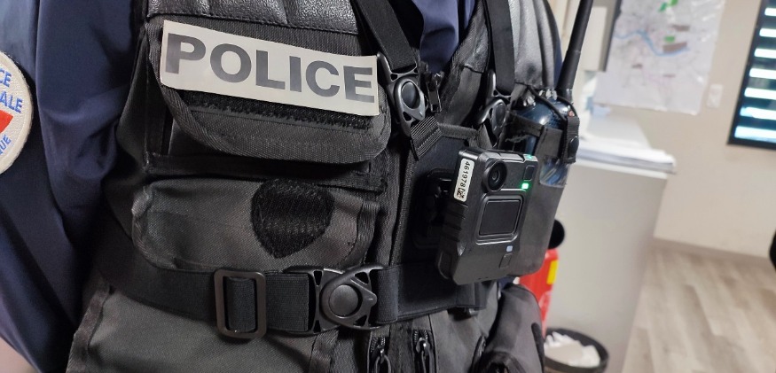 You are currently viewing Bergerac : la police nationale équipée des nouvelles caméras piétons