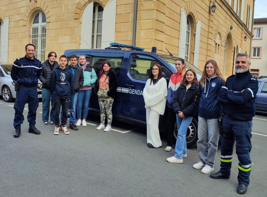You are currently viewing La gendarmerie de Bergerac accueille de nouveau des collégiens en stage et mise beaucoup sur ces rencontres