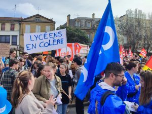 Lire la suite à propos de l’article Manifestations en Dordogne : les lycéens de plus en plus mobilisés