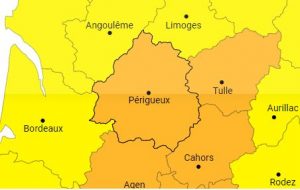 Lire la suite à propos de l’article Après des dégâts liés aux orages, la Dordogne à nouveau placée en vigilance