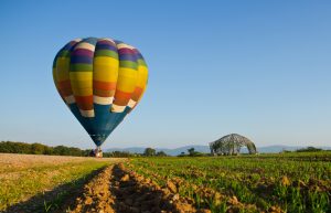 Lire la suite à propos de l’article Une société de vols en montgolfière fait polémique en Périgord noir