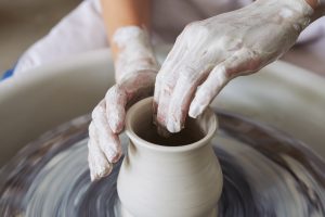 Lire la suite à propos de l’article La poterie à l’honneur à Saint-Martin-des-Combes