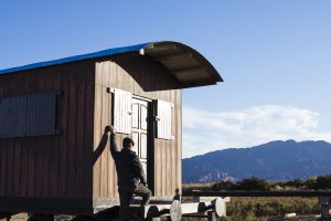 Lire la suite à propos de l’article Un compromis trouvé pour le couple en roulotte