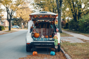 Lire la suite à propos de l’article Boulazac : les voitures se déguisent pour Halloween
