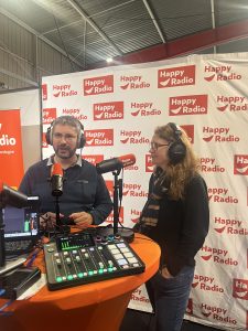 Lire la suite à propos de l’article LITERIE D&rsquo;AQUITAINE — Delphine et Damien Dasq