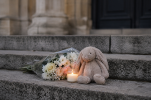 Hommage à Lyhanna : plus de 800 personnes rassemblées en Dordogne